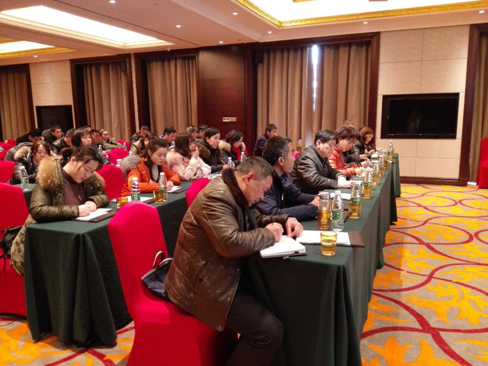 �S��ِ����Ȼ�⹫˾�_չ�����������}�W(xu��)��(x��)��